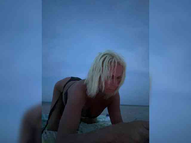 TiffaneyLove Sex Cam Show