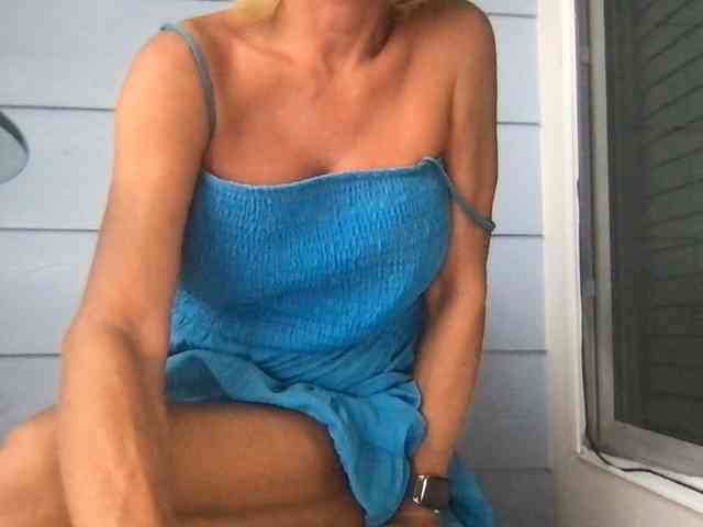 TiffaneyLove TiffaneyLove