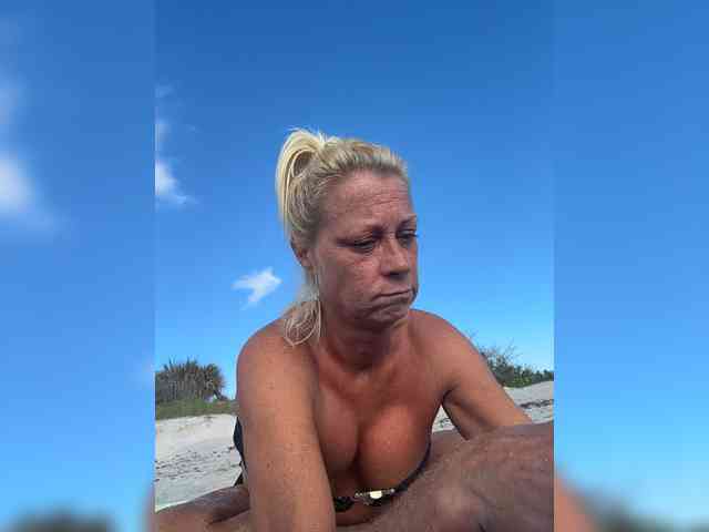 TiffaneyLove Sex Cam Show