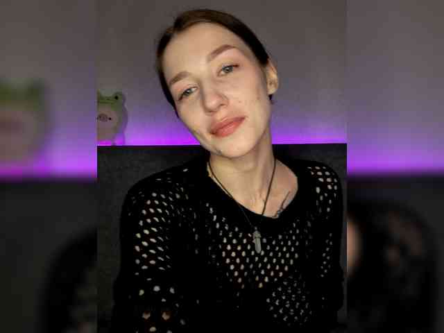 TheHoneyDevil webcam