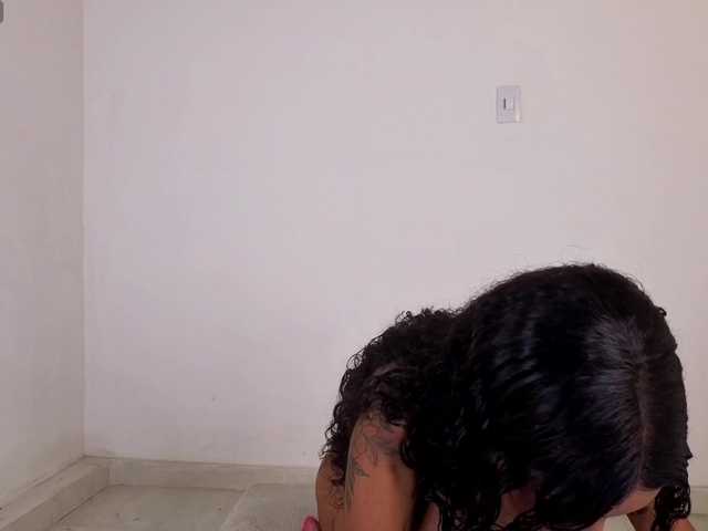 megan-stathan live cam on BongaCams