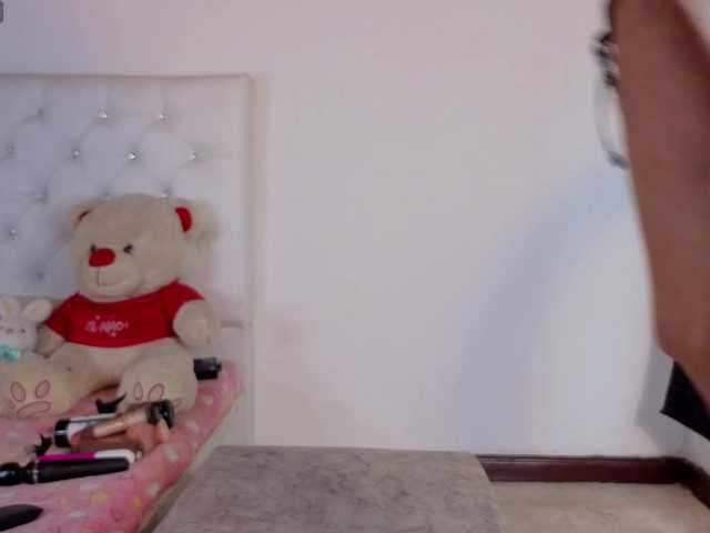 megan-stathan's BongaCams show and profile