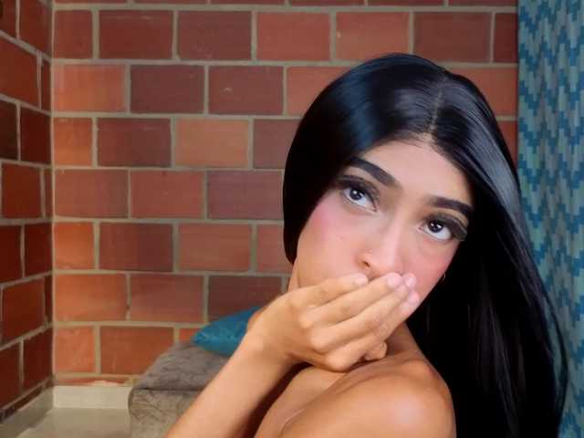 megan-stathan live cam on BongaCams