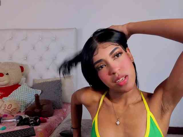 megan-stathan webcam
