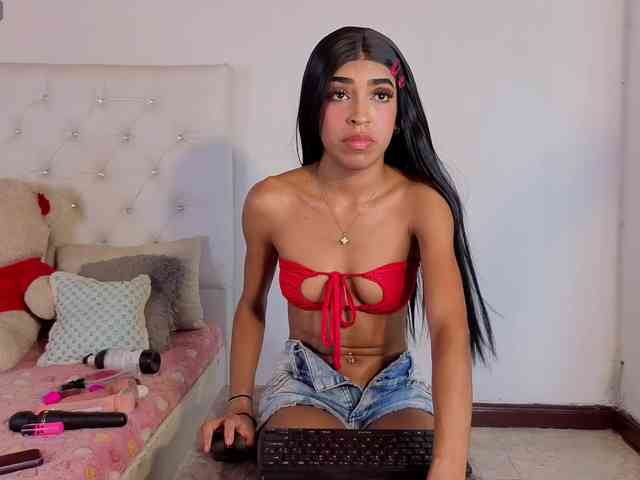 megan-stathan webcam