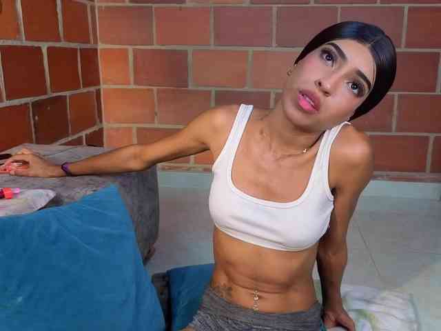 megan-stathan megan-stathan