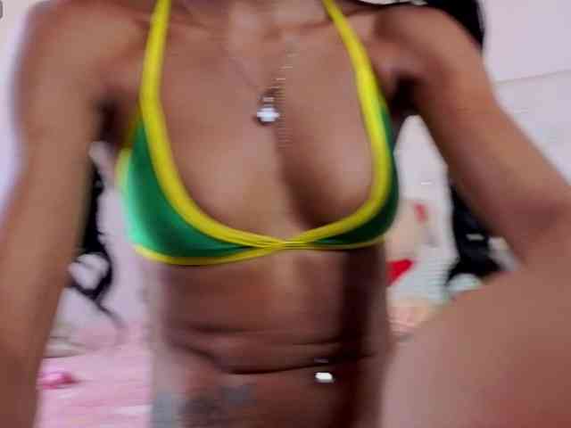 megan-stathan webcam