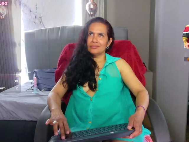 vanessa-7- live cam