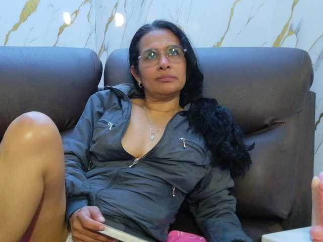vanessa-7- live cam on BongaCams