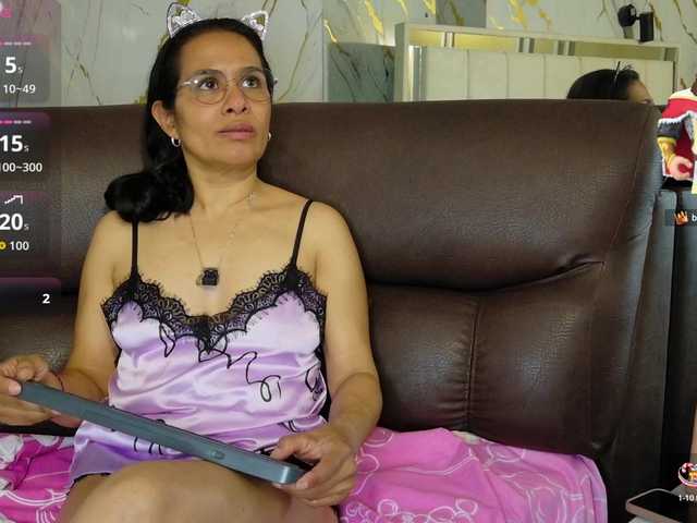 vanessa-7- live cam on BongaCams