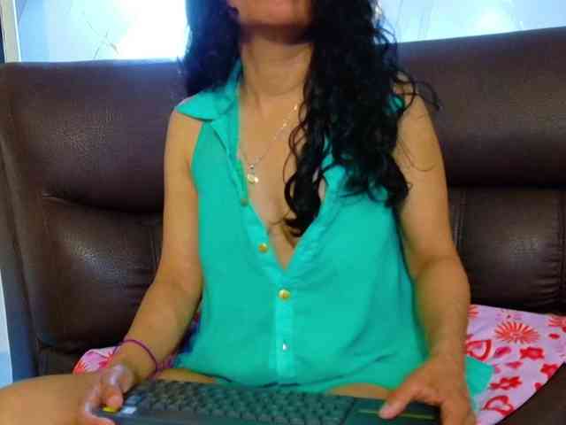 vanessa-7- webcam