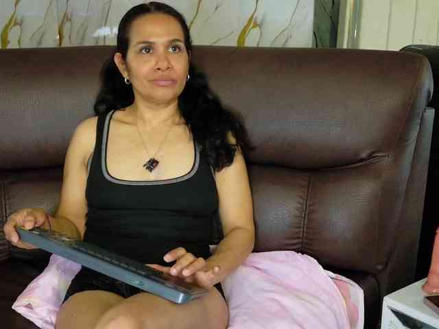 vanessa-7- webcam