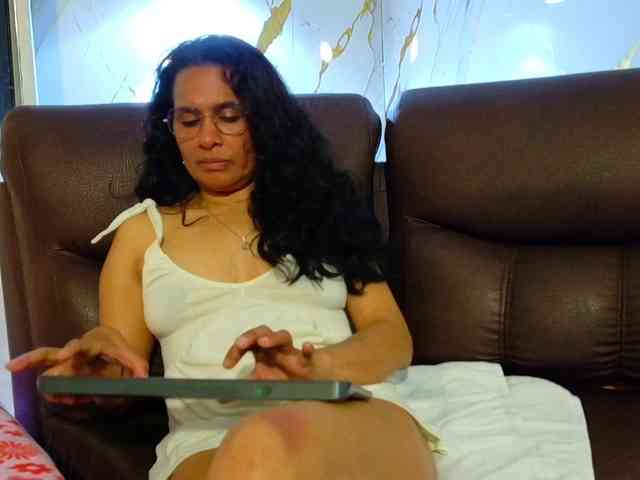 vanessa-7- webcam