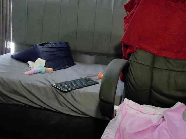 vanessa-7- webcam