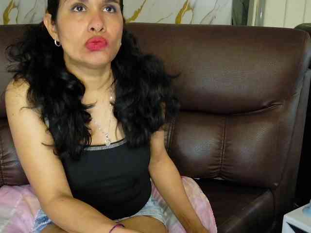 vanessa-7- webcam