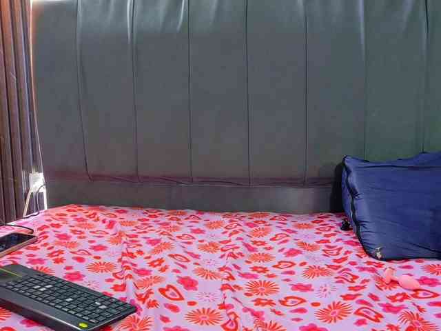 vanessa-7- webcam