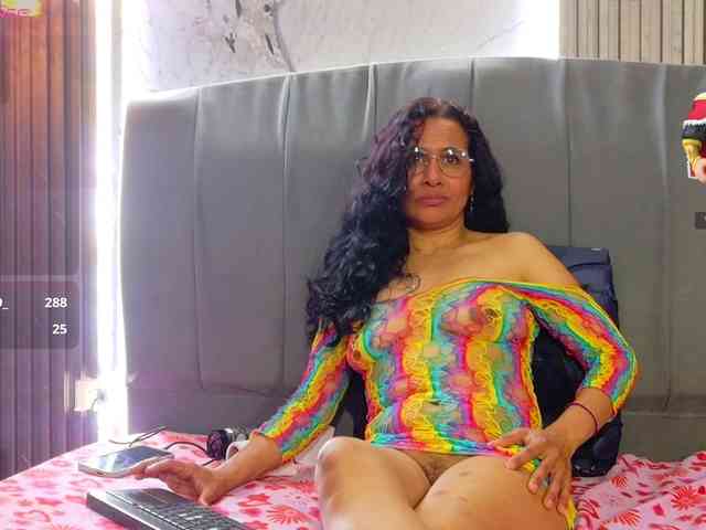vanessa-7- webcam