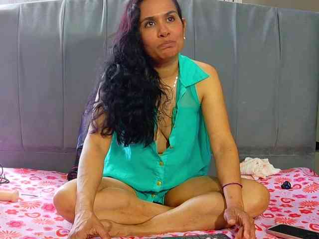vanessa-7- webcam