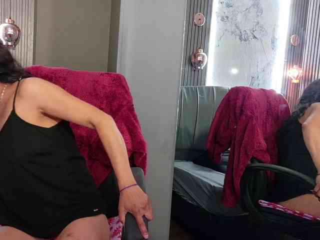 vanessa-7- webcam