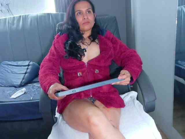 vanessa-7- webcam