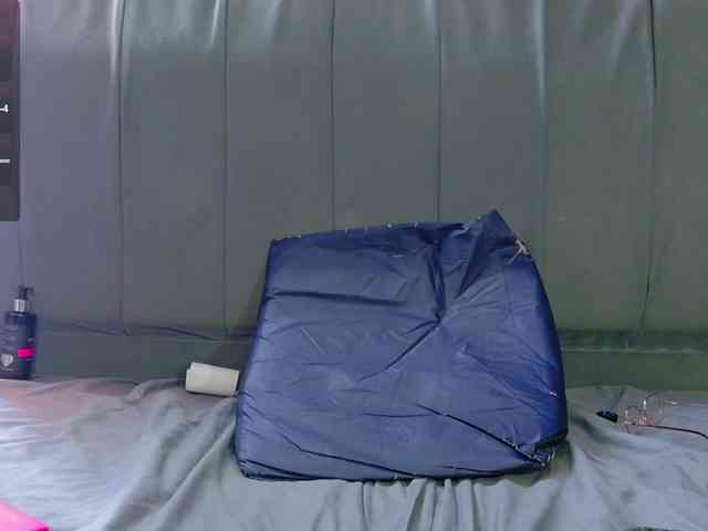 vanessa-7- webcam