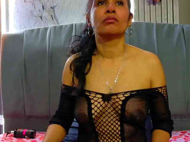 vanessa-7- webcam