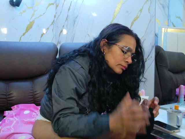 vanessa-7- webcam