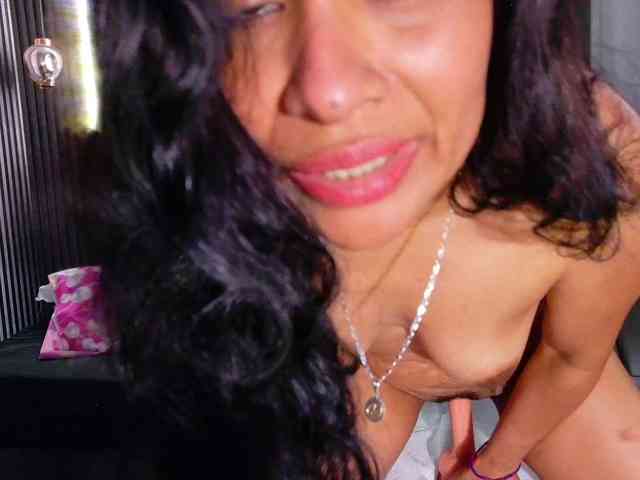 vanessa-7- webcam