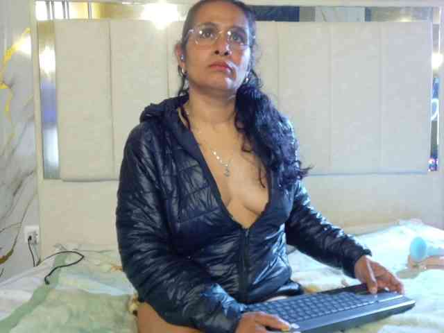 vanessa-7- webcam