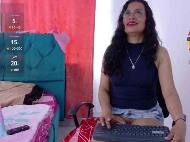 vanessa-7- webcam