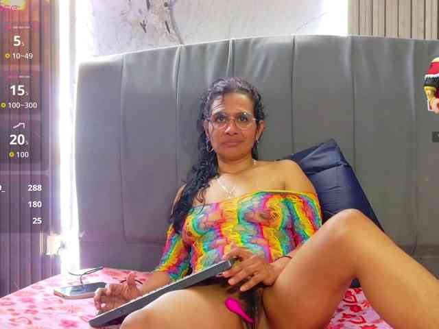 vanessa-7- webcam
