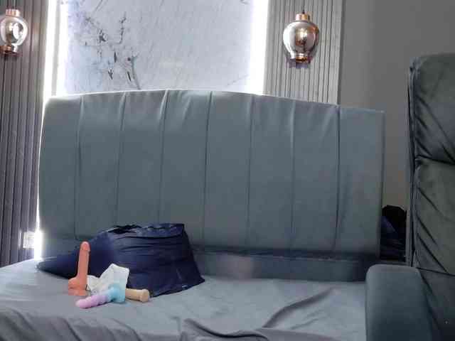 vanessa-7- webcam