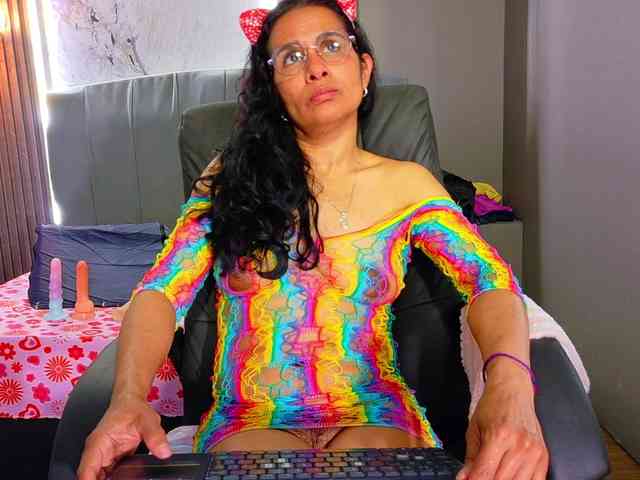 vanessa-7- webcam