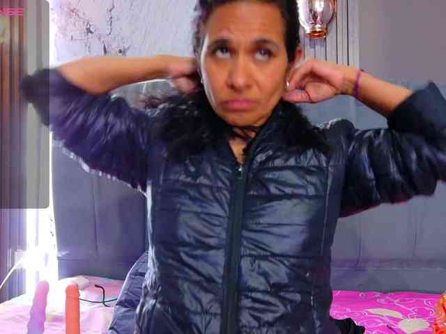 vanessa-7- webcam