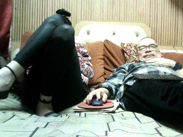 coupleofcoolx live cam on BongaCams