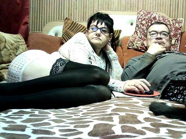 coupleofcoolx live cam on BongaCams