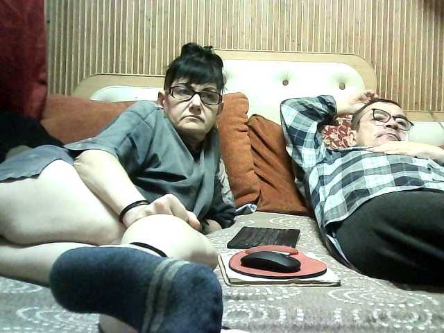 coupleofcoolx live cam on BongaCams