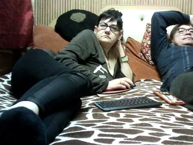 coupleofcoolx live cam on BongaCams