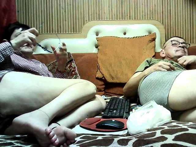 coupleofcoolx live cam on BongaCams