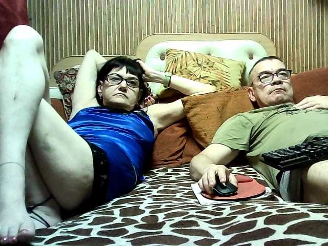 coupleofcoolx live cam on BongaCams