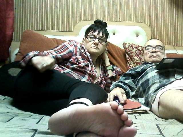 coupleofcoolx live cam on BongaCams