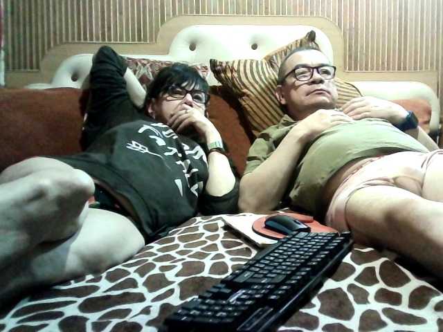 coupleofcoolx's BongaCams show and profile