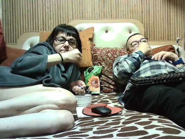 coupleofcoolx live cam on BongaCams