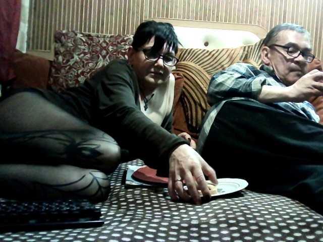 coupleofcoolx live cam on BongaCams