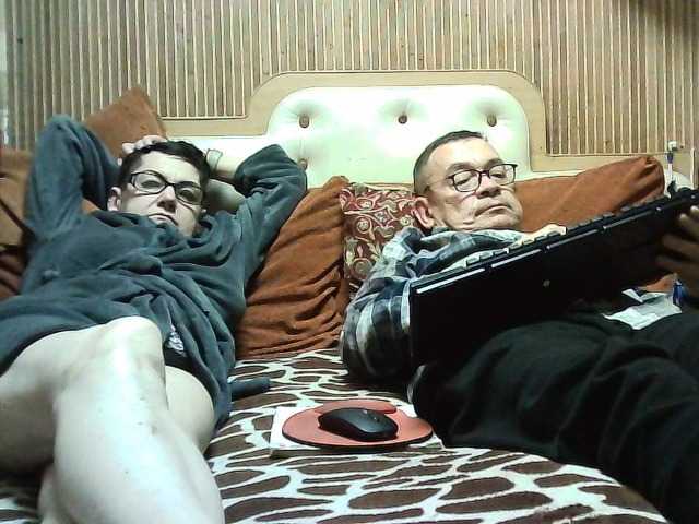 coupleofcoolx live cam on BongaCams