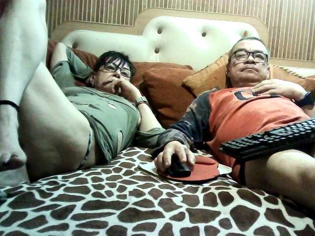 coupleofcoolx's BongaCams show and profile