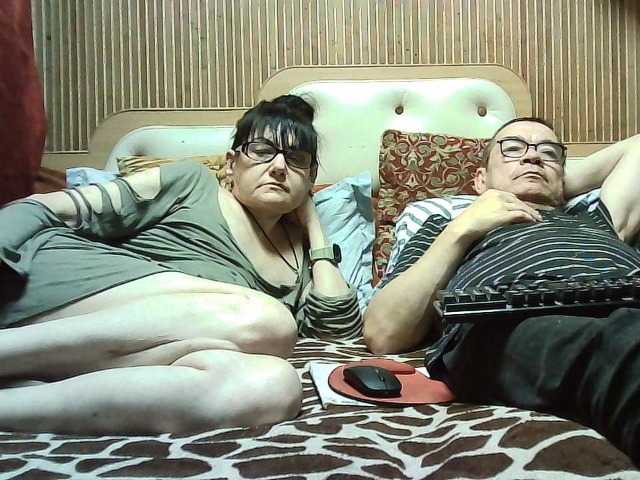 coupleofcoolx live cam on BongaCams