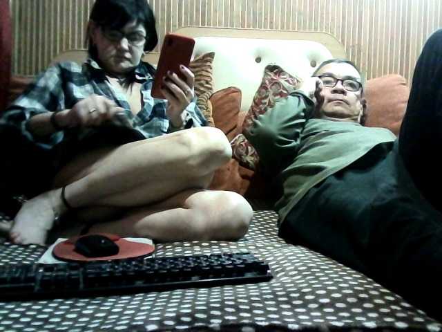 coupleofcoolx live cam on BongaCams
