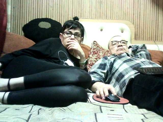coupleofcoolx live cam on BongaCams