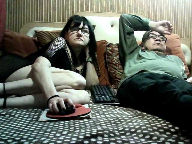 coupleofcoolx live cam on BongaCams